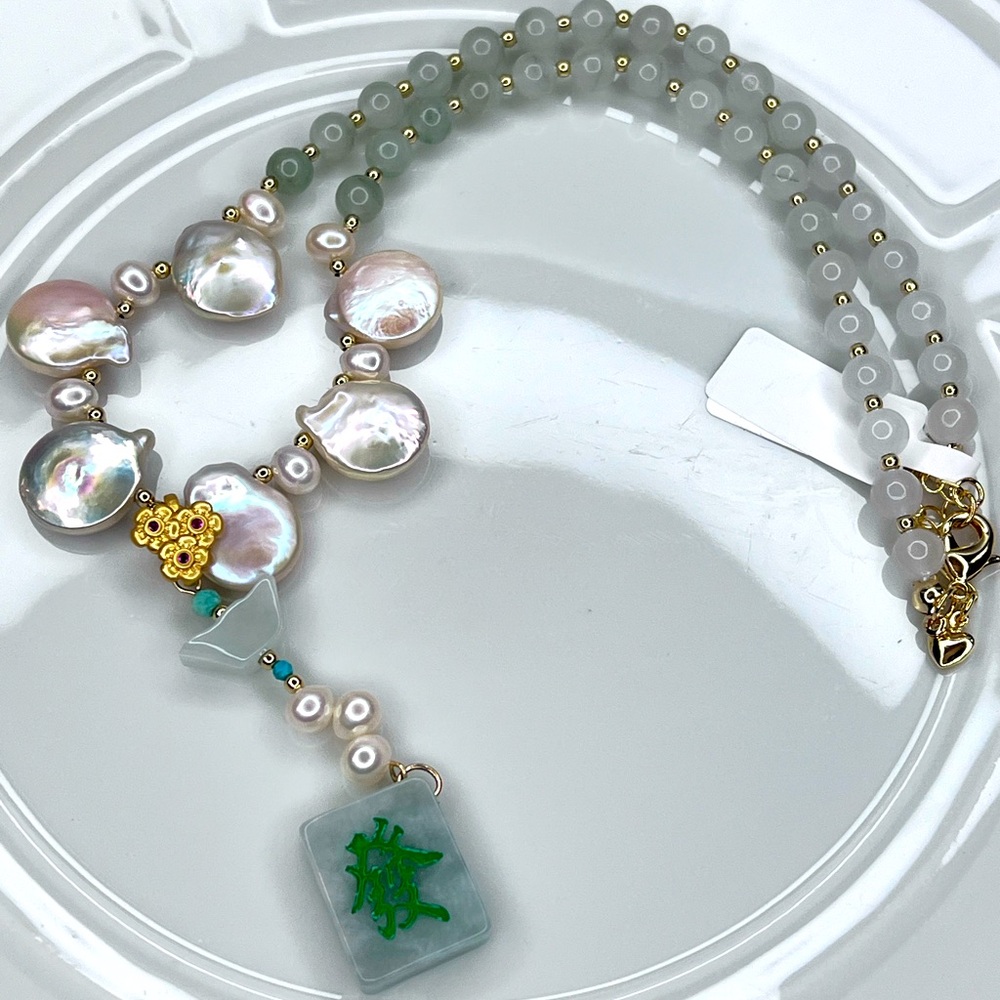 🔥New Collection🔥 Handmade Freshwater Pearl Jade and Jadeite Collection Necklace - Picture 3 of 3